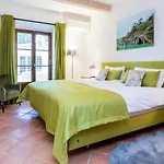 Luxury By The Sea With Ocean Views 别墅 *