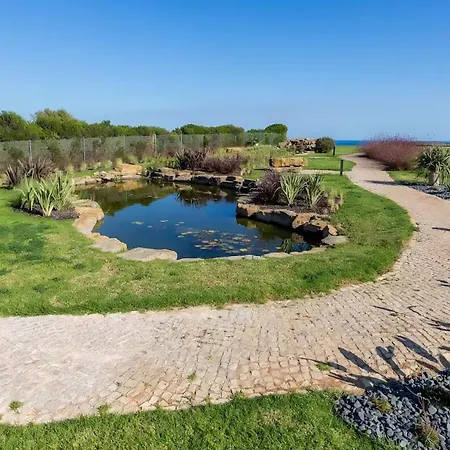 Luxury By The Sea With Ocean Views